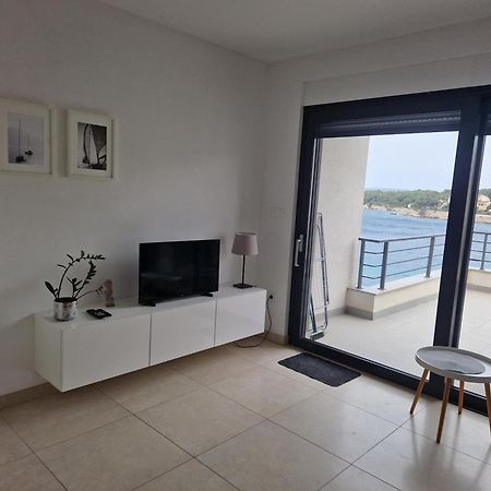 Apartman Ana Примоштен Екстер'єр фото